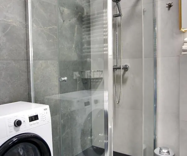 Essence Topaz Apartament